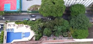 Image 1 - 930659