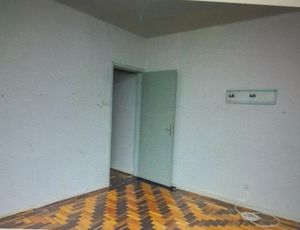 Image 3 - 930666