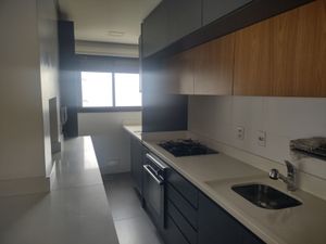 Image 3 - 930670