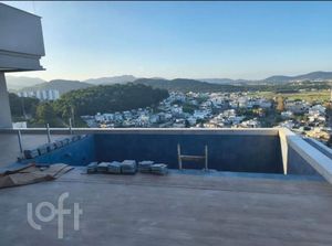 Image 10 - 930683