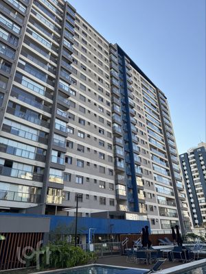 Image 21 - 930703