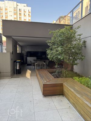 Image 33 - 930703