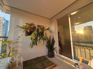 Image 3 - 930709