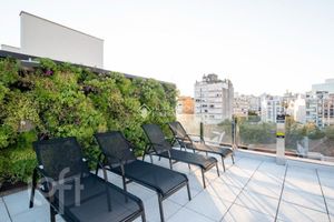 Image 1 - 930726