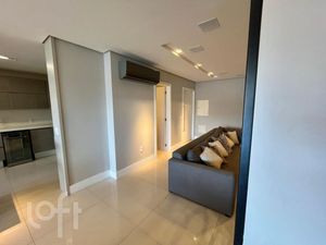 Image 5 - 930733