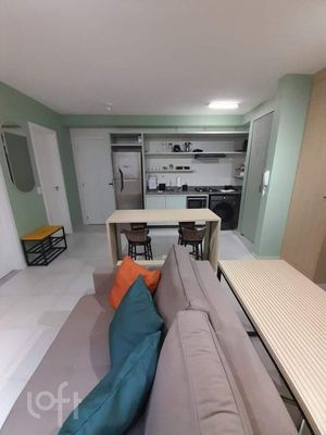 Image 1 - 930740