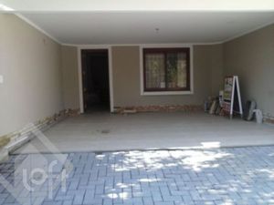Image 1 - 930745
