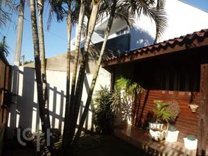 Image 11 - 930752