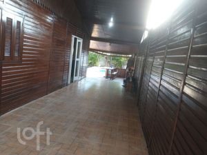Image 5 - 930752