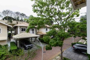 Image 31 - 930755