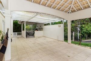 Image 43 - 930755