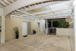 Image 44 - 930755