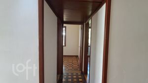 Image 10 - 930762