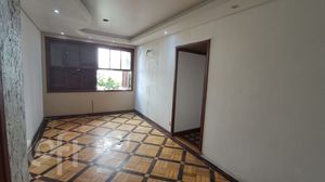 Image 1 - 930762