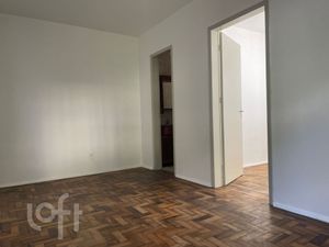 Image 3 - 930784