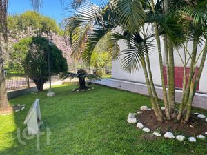 Image 14 - 930784