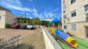 Image 3 - 930785
