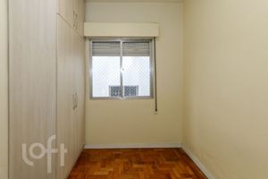 Image 31 - 930812