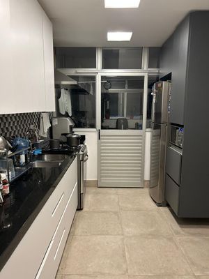 Image 3 - 930819