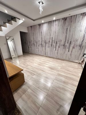 Image 14 - 930820