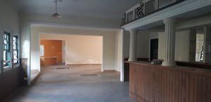 Image 3 - 930829