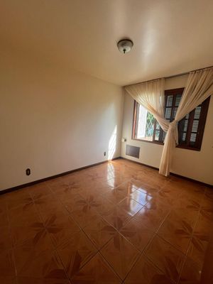 Image 9 - 930830