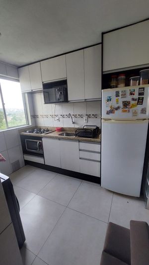 Image 7 - 930835
