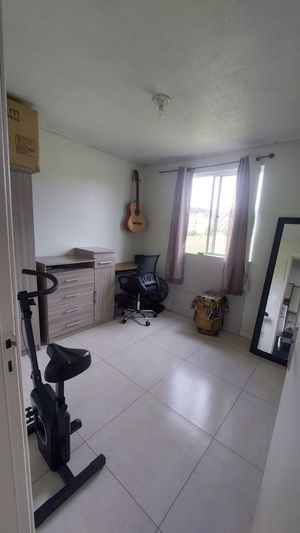 Image 17 - 930835