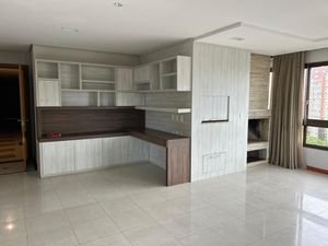 Image 3 - 930850
