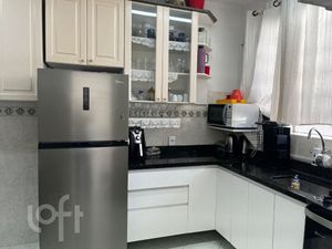 Image 3 - 930886