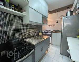 Image 7 - 930898
