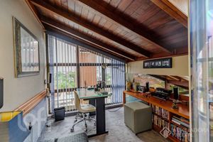 Image 25 - 930927