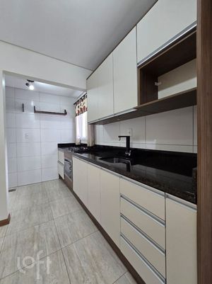 Image 3 - 930943