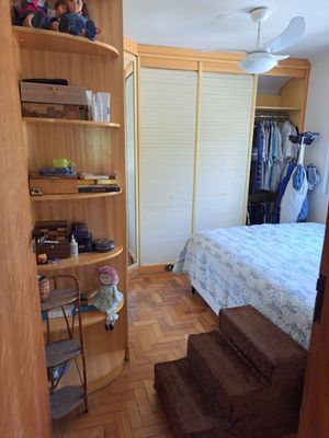 Image 9 - 931000