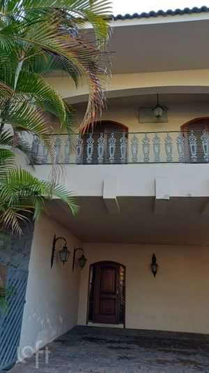 Image 9 - 931009