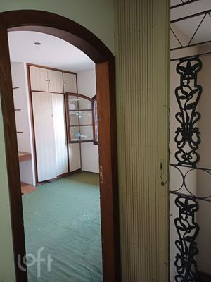 Image 5 - 931009