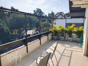 Image 4 - 931039