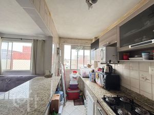 Image 5 - 931040