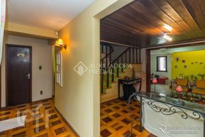 Image 33 - 931046
