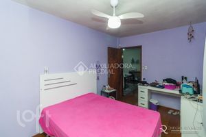 Image 9 - 931046