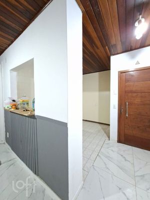 Image 3 - 931054