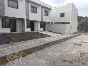 Image 4 - 931068