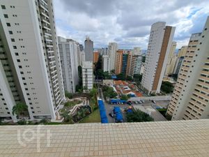 Image 7 - 931072