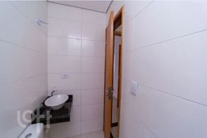 Image 8 - 931073