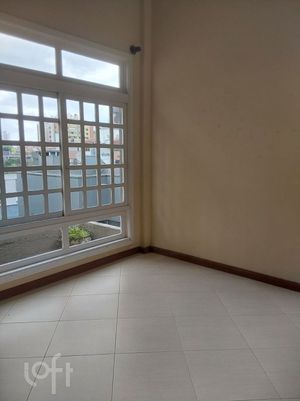 Image 35 - 931092