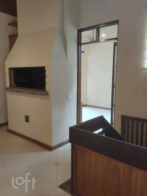 Image 34 - 931092