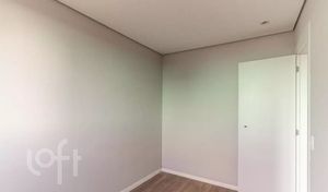 Image 4 - 931101