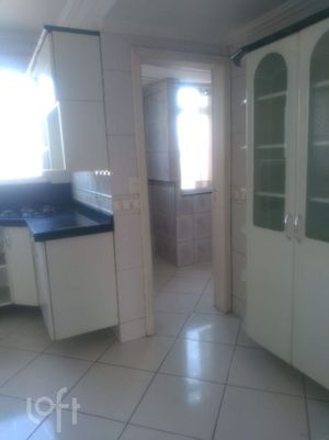 Image 7 - 931117