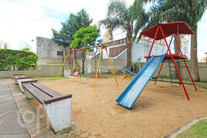 Image 39 - 931125