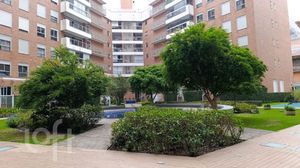 Image 36 - 931173